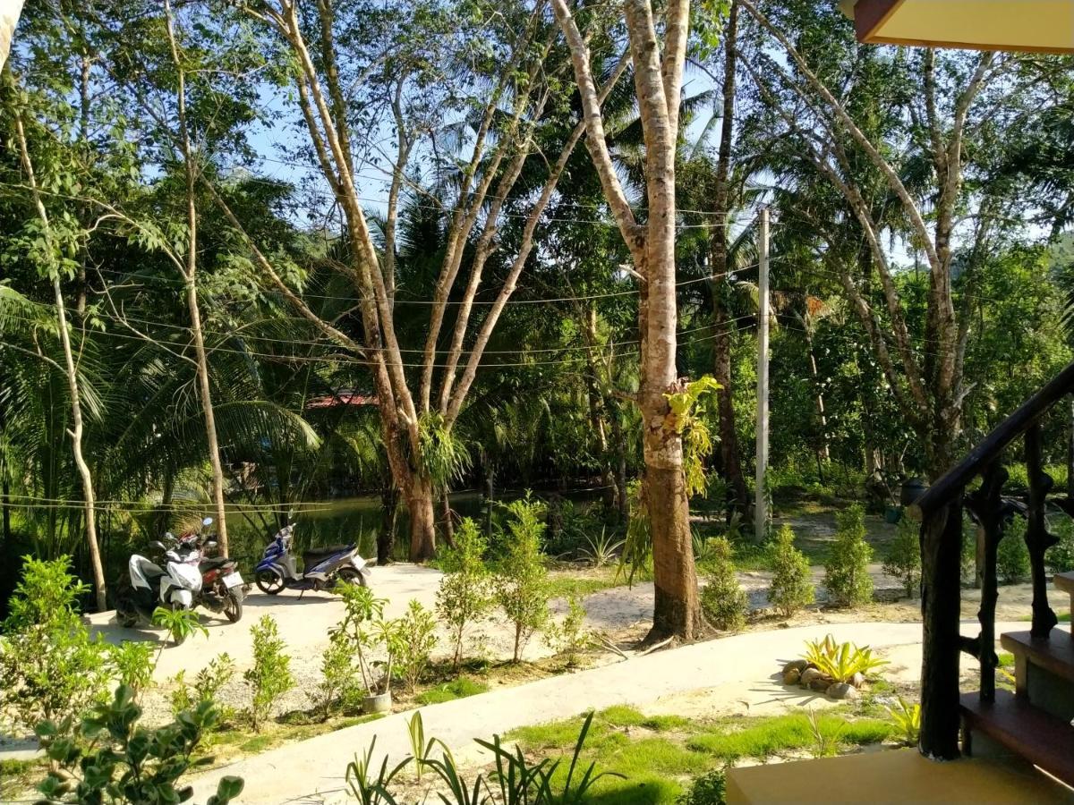 Курортный комплекс Baan Panseng *